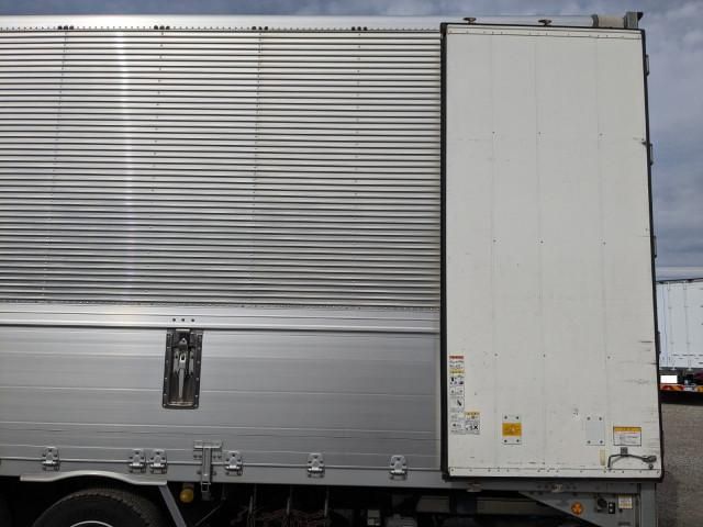 MITSUBISHI FUSOU SUPER GREAT 2017