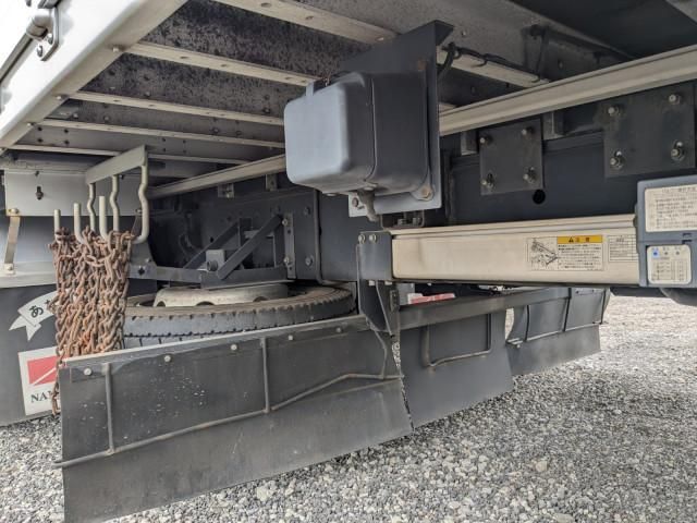 MITSUBISHI FUSOU SUPER GREAT 2017