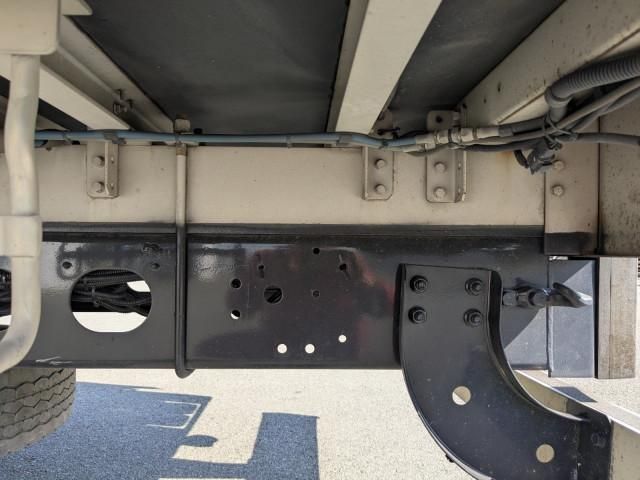 MITSUBISHI FUSOU FIGHTER 2015