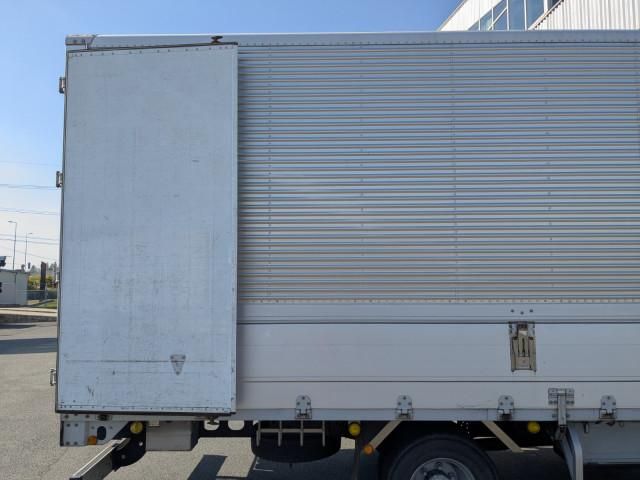 MITSUBISHI FUSOU FIGHTER 2015