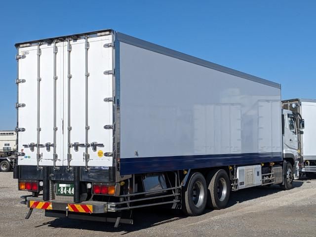 MITSUBISHI FUSOU SUPER GREAT 2021