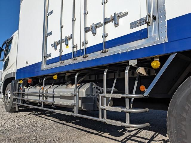 MITSUBISHI FUSOU SUPER GREAT 2021