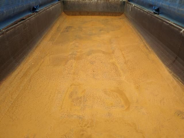 MITSUBISHI FUSOU SUPER GREAT 2015