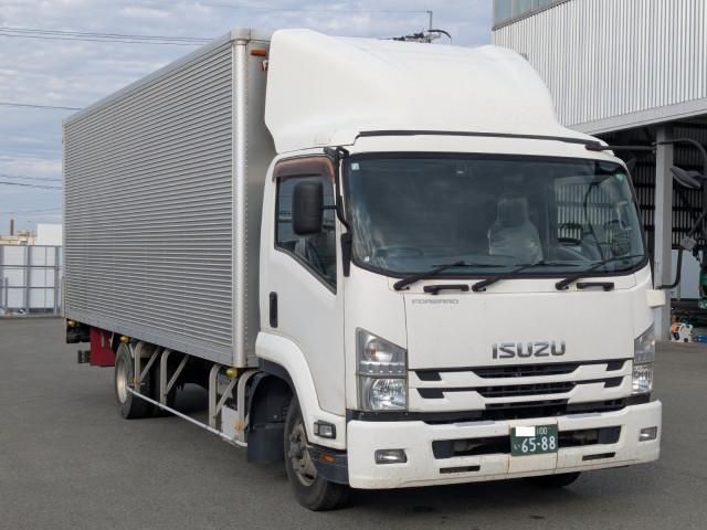 ISUZU FORWARD 2015