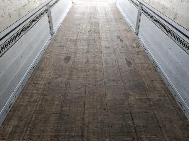 MITSUBISHI FUSOU SUPER GREAT 2013