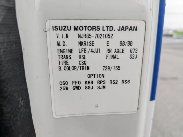 ISUZU ELF 2011