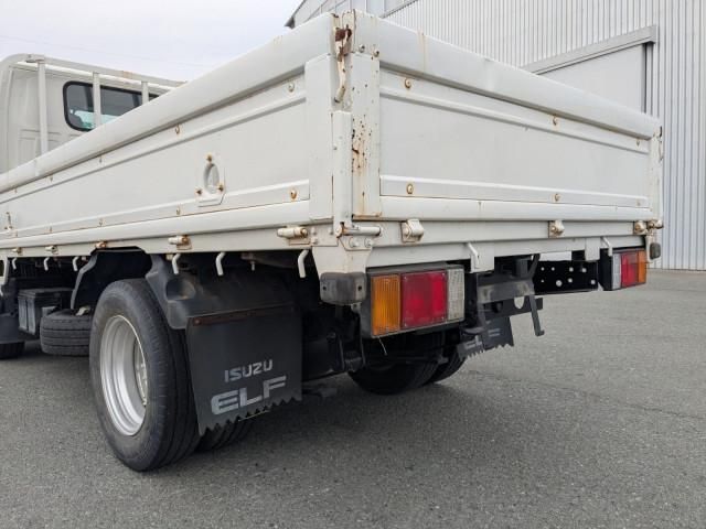 ISUZU ELF 2011
