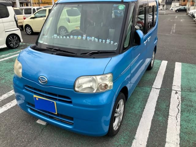 DAIHATSU TANTO 2011