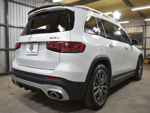 MERCEDES BENZ MERCEDES AMG GLB class 2023