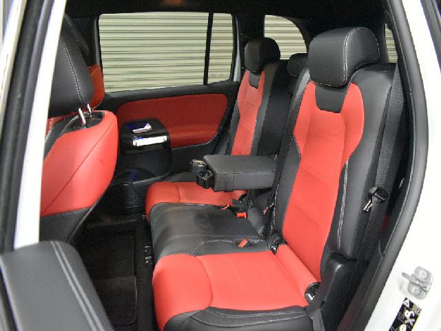 MERCEDES BENZ MERCEDES AMG GLB class 2023