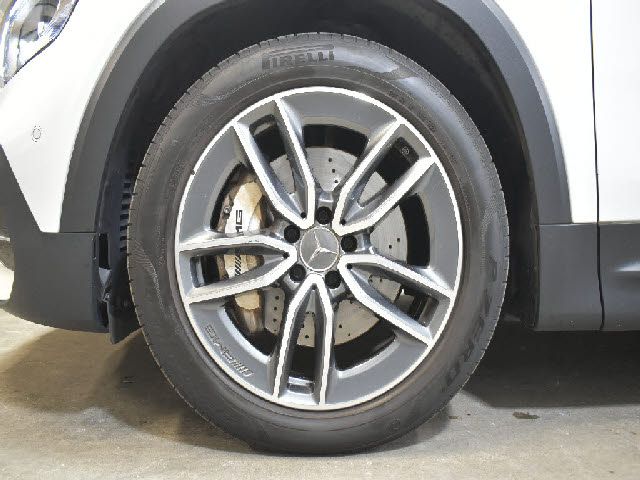 MERCEDES BENZ MERCEDES AMG GLB class 2023