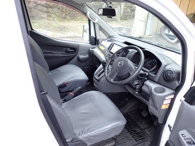 NISSAN NV200 VANETTE van 2011