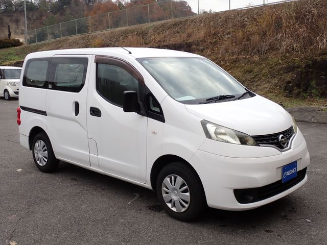 NISSAN NV200 VANETTE van 2011