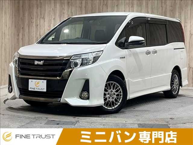 TOYOTA NOAH 2016