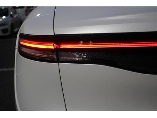 TOYOTA CROWN CROSSOVER 2023