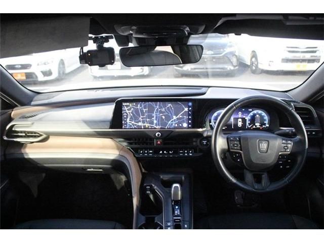 TOYOTA CROWN CROSSOVER 2023