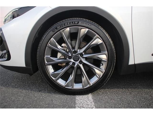 TOYOTA CROWN CROSSOVER 2023