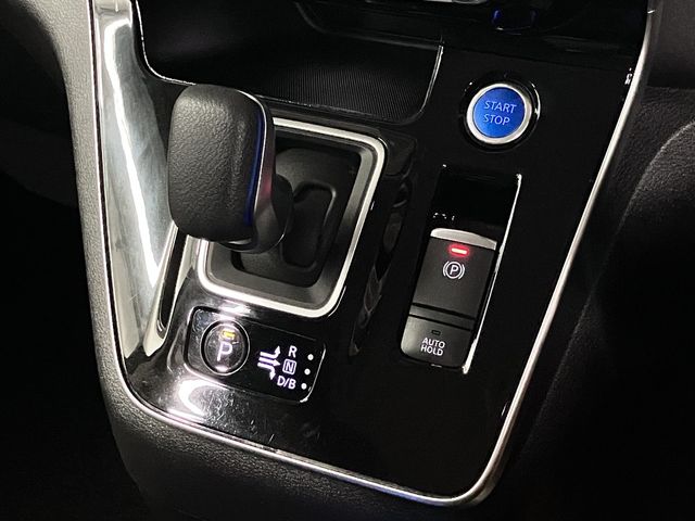 NISSAN SERENA  WG 2021