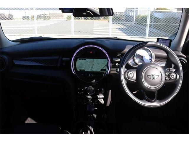 BMW BMW MINI COOPER SD 5DOOR 2017