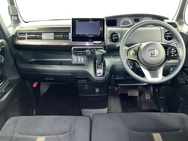 HONDA N BOX CUSTOM 2018