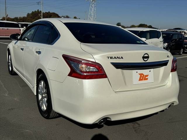 NISSAN TEANA 2014
