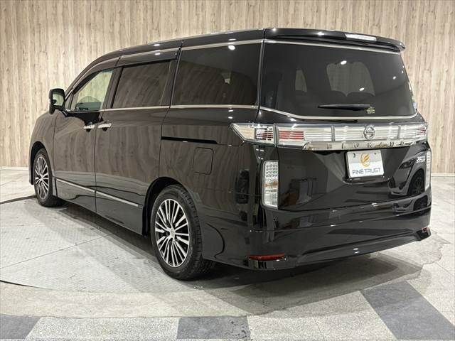 NISSAN ELGRAND 2019