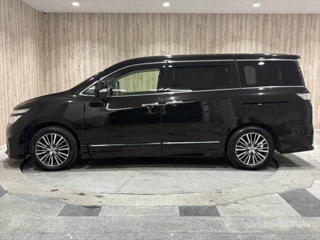 NISSAN ELGRAND 2019