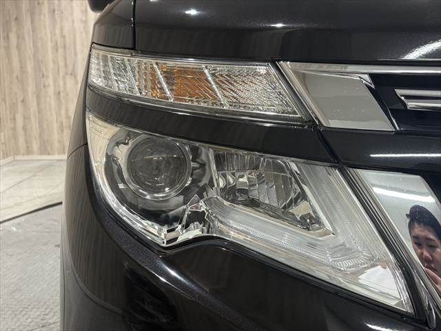 NISSAN ELGRAND 2019