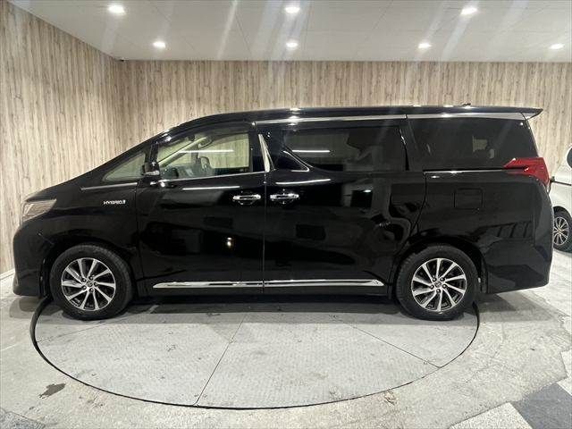 TOYOTA ALPHARD hybrid 4WD 2016