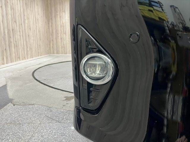 TOYOTA ALPHARD hybrid 4WD 2016