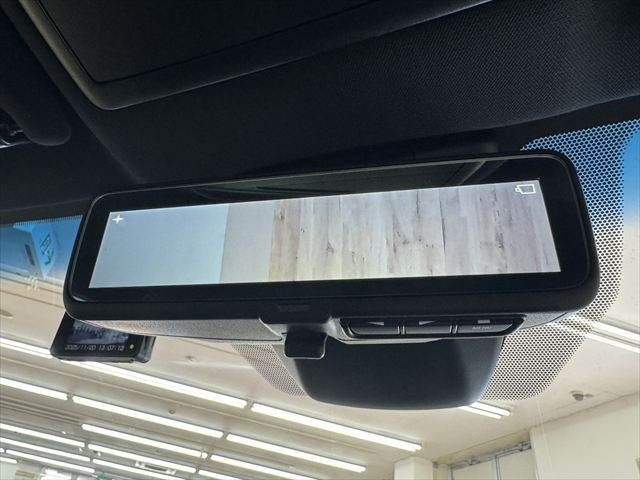 TOYOTA CROWN sedan hybrid 2018