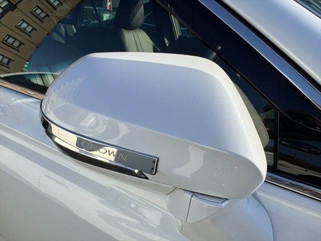 TOYOTA CROWN sedan hybrid 2018