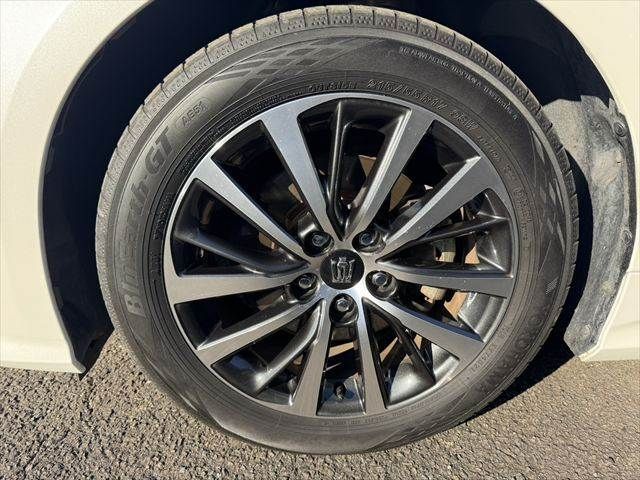 TOYOTA CROWN sedan hybrid 2018