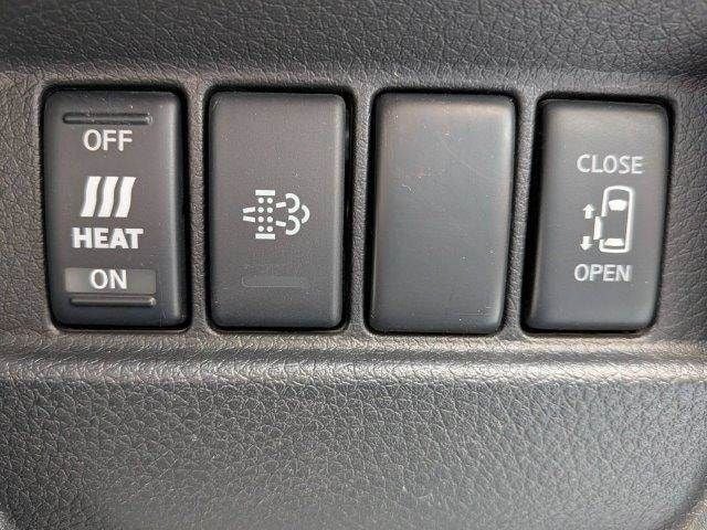 NISSAN NV350 CARAVAN 2021