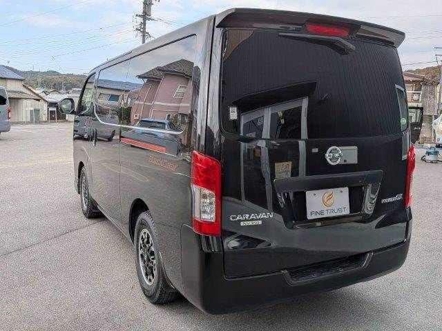 NISSAN NV350 CARAVAN 2021