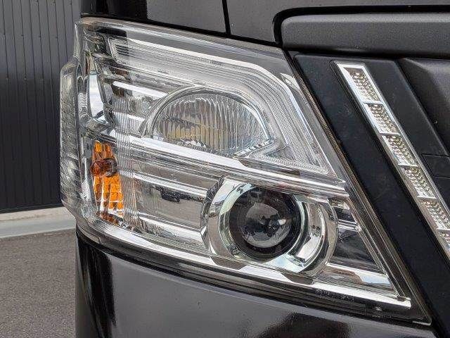 NISSAN NV350 CARAVAN 2021