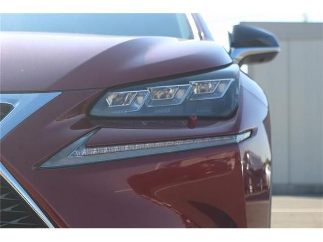 TOYOTA LEXUS NX200t AWD 2015