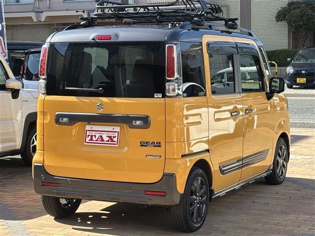 SUZUKI Spacia GEAR 2022