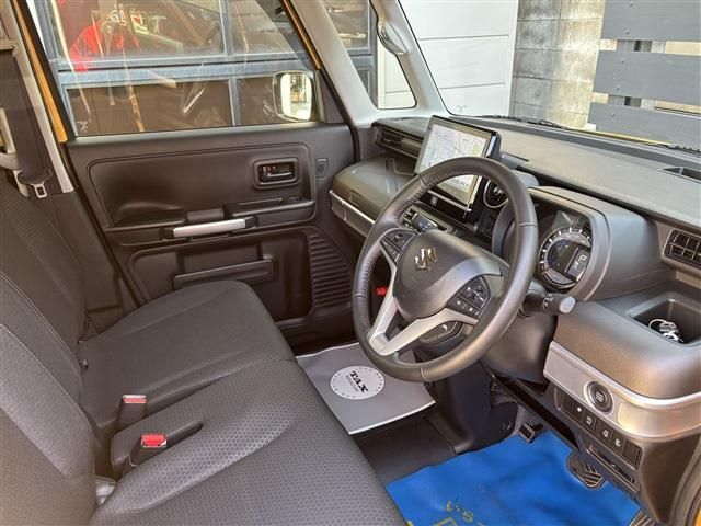 SUZUKI Spacia GEAR 2022