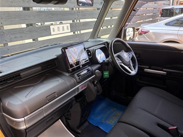 SUZUKI Spacia GEAR 2022