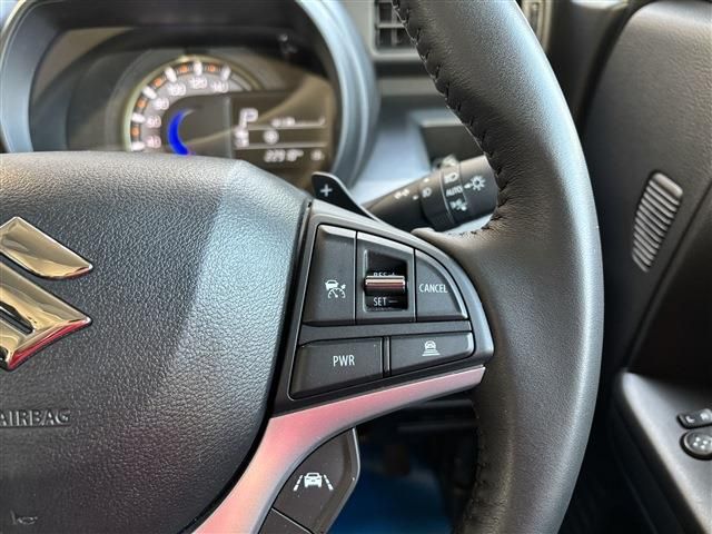 SUZUKI Spacia GEAR 2022