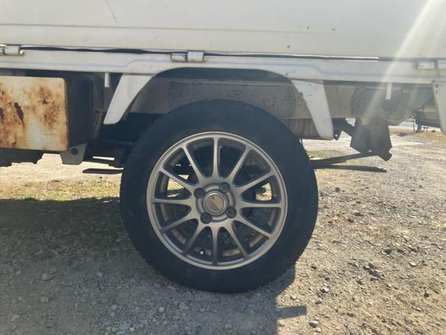 SUZUKI CARRY truck 4WD 1999