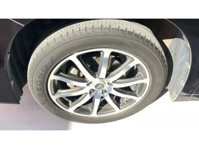 TOYOTA VELLFIRE  HYBRID 4WD 2015