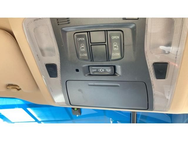 TOYOTA VELLFIRE  HYBRID 4WD 2015