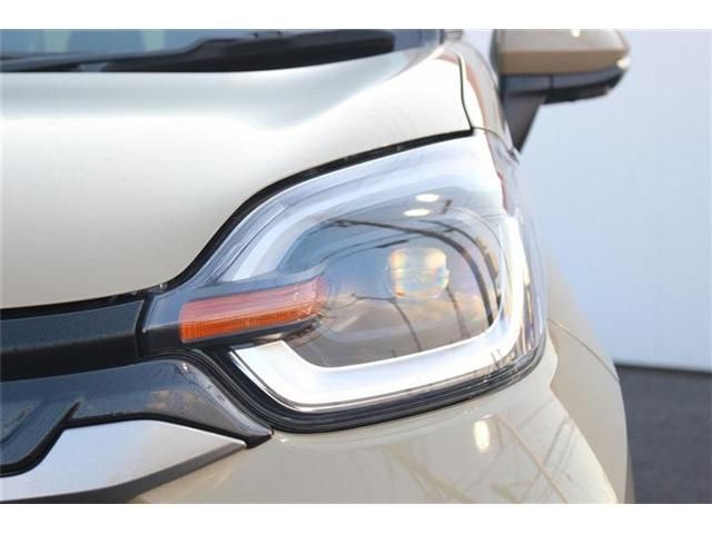 TOYOTA SIENTA HYBRID 2023