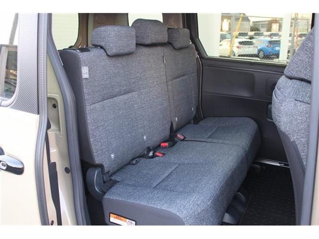 TOYOTA SIENTA HYBRID 2023