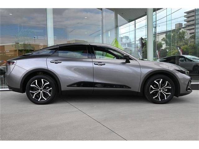 TOYOTA CROWN CROSSOVER 2023