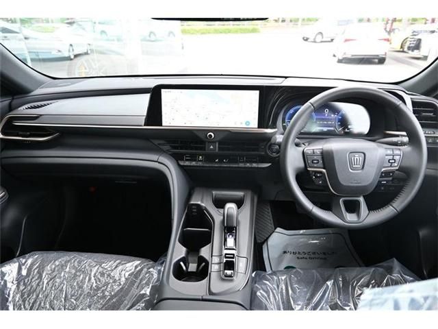 TOYOTA CROWN CROSSOVER 2023