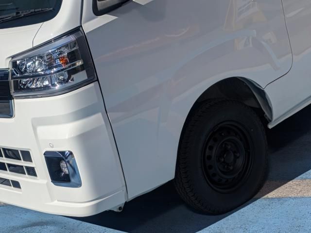 DAIHATSU HIJET truck 4WD 2023