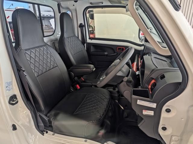 DAIHATSU HIJET truck 4WD 2023